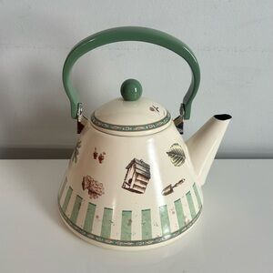 Vintage Pfaltzgraff Naturewood Garden Metal Enamelware Teapot